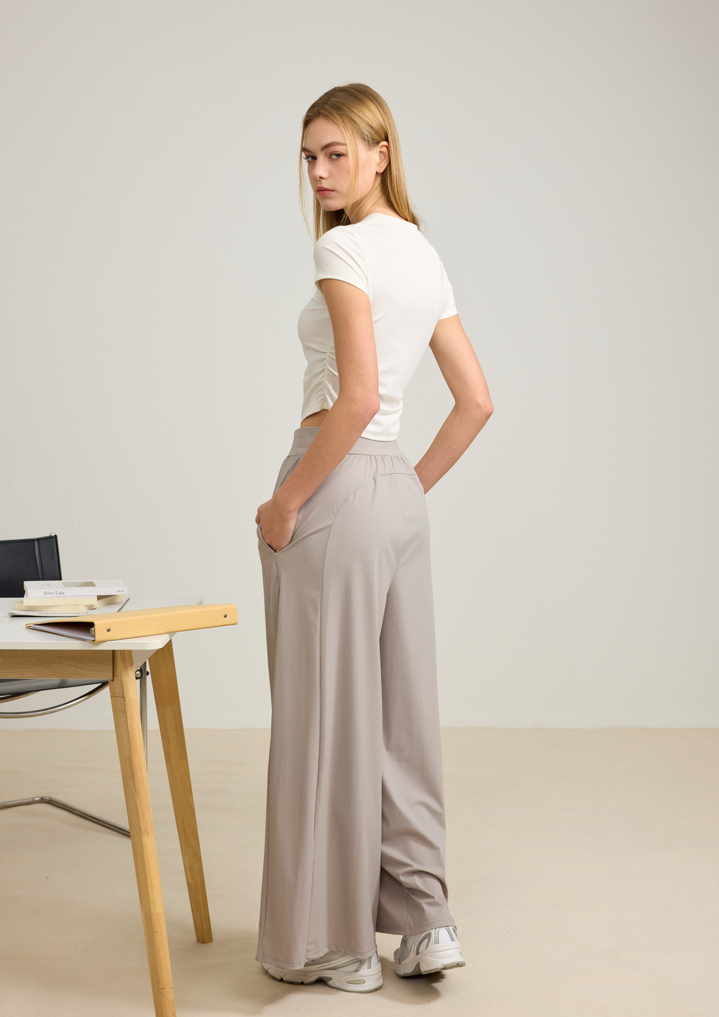 ISLAOUT076 Contour Ease Tee (ISLAHOLA 獨家)