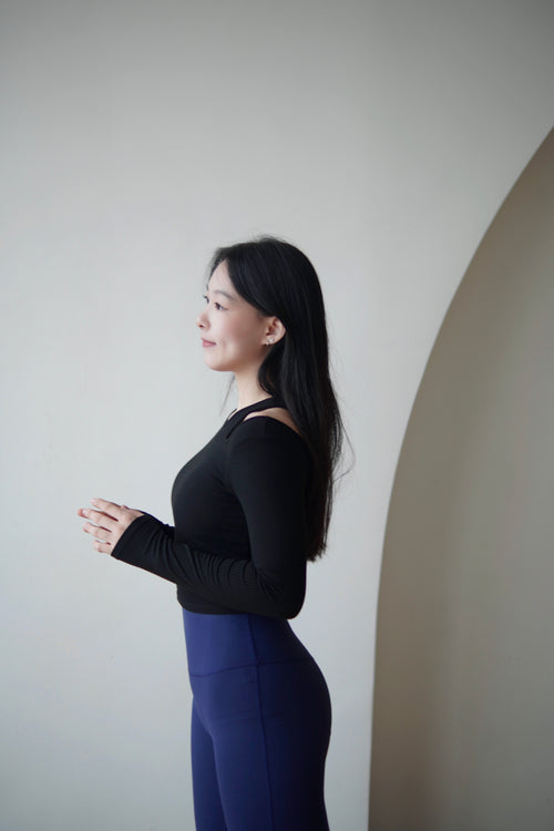 ISLACB011 Cotton cut out long sleeve crop top(固定胸墊)