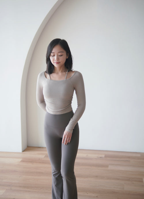 ISLACB012 Swan long sleeve crop top(固定胸墊)