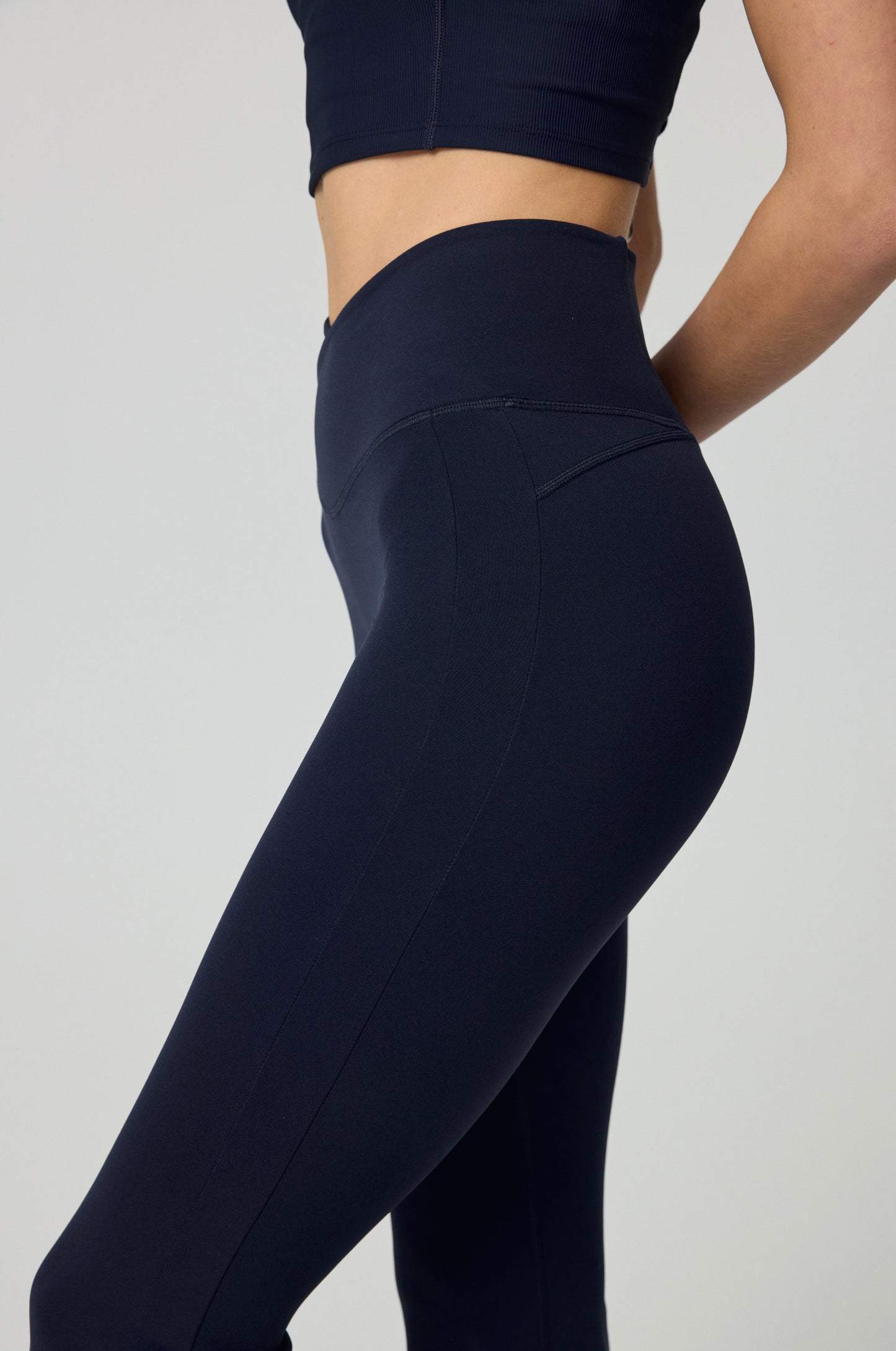 ISLABC009 Contour Lift Bootcut Pants (ISLAHOLA Exclusive)