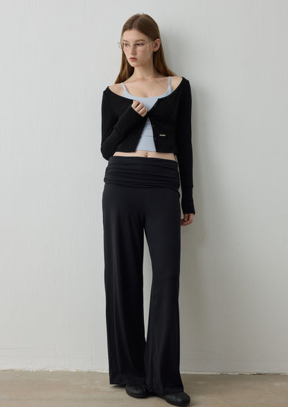 ISLAOUT074 Button Scoop Neck Cropped Cardigan (ISLAHOLA Exclusive)