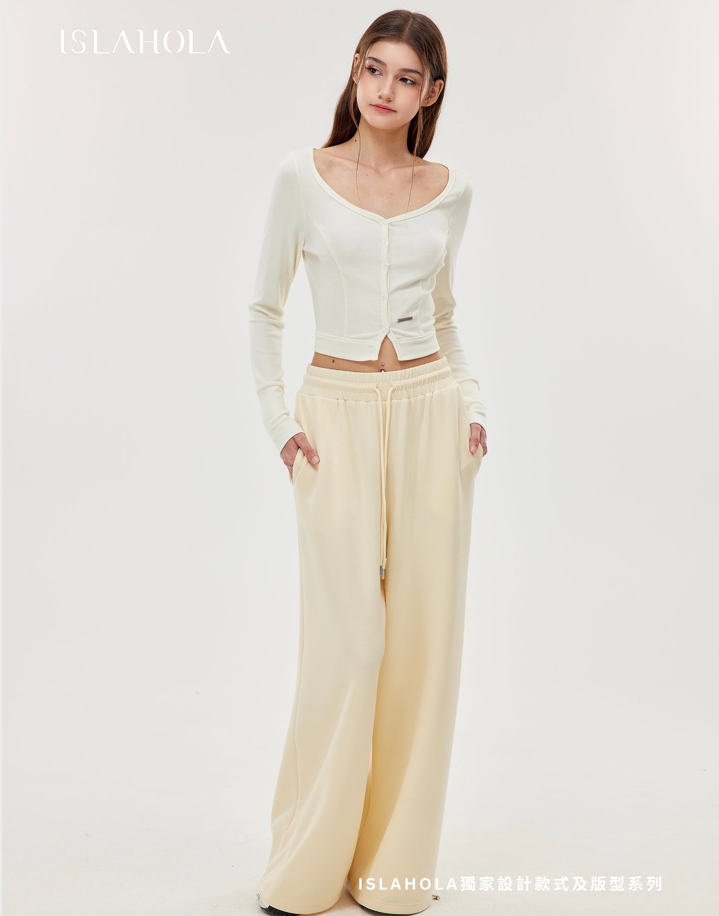 ISLAOUT074 Button Scoop Neck Long Sleeve Outer (ISLAHOLA Exclusive)