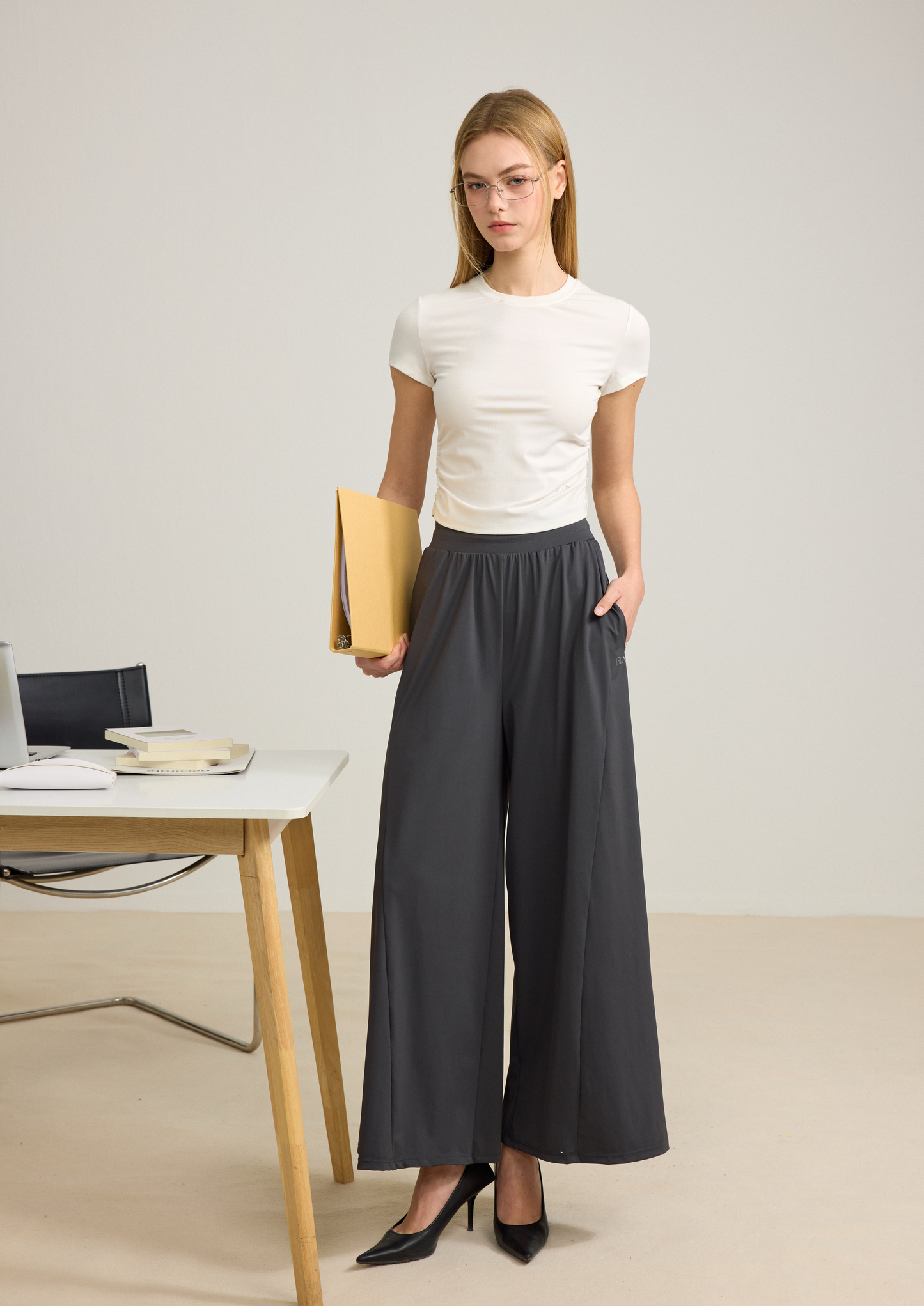 ISLAOUT076 Contour Ease Tee (ISLAHOLA 獨家)