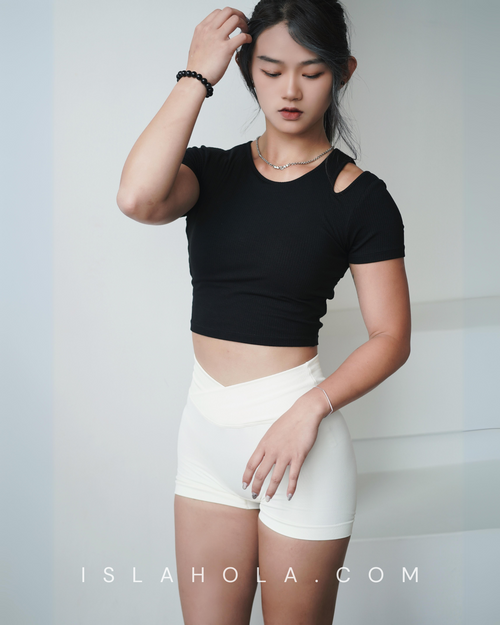 ISLACB027 Cotton cutout short sleeve crop top (固定胸墊)