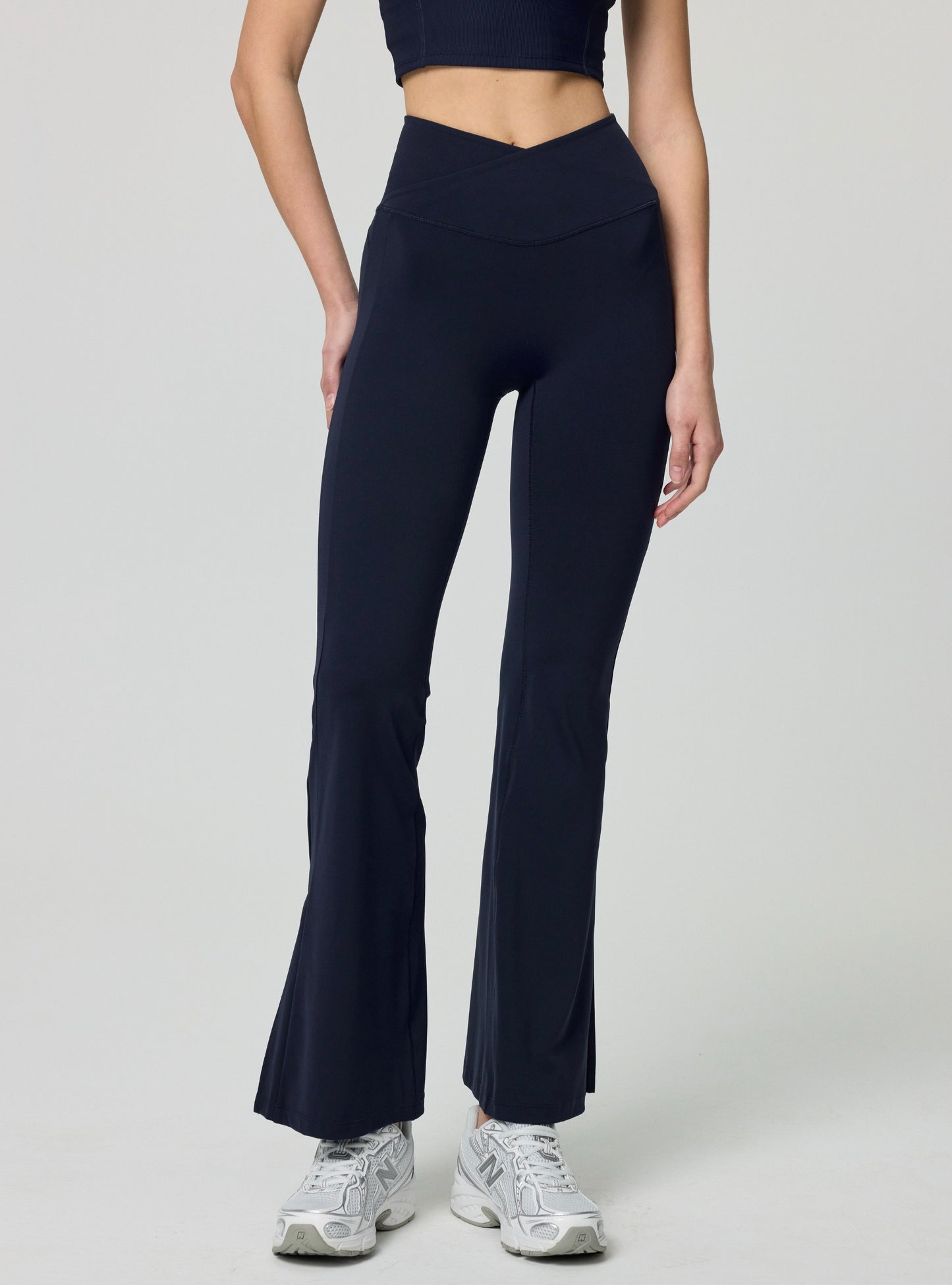 ISLABC009 Contour Lift Bootcut Pants (ISLAHOLA Exclusive)