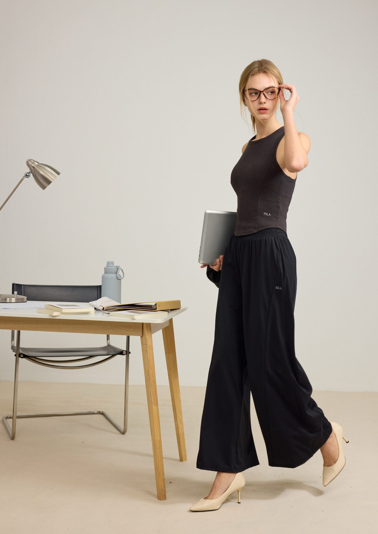 ISLAB075 Line Form Bra Top (ISLAHOLA Exclusive)