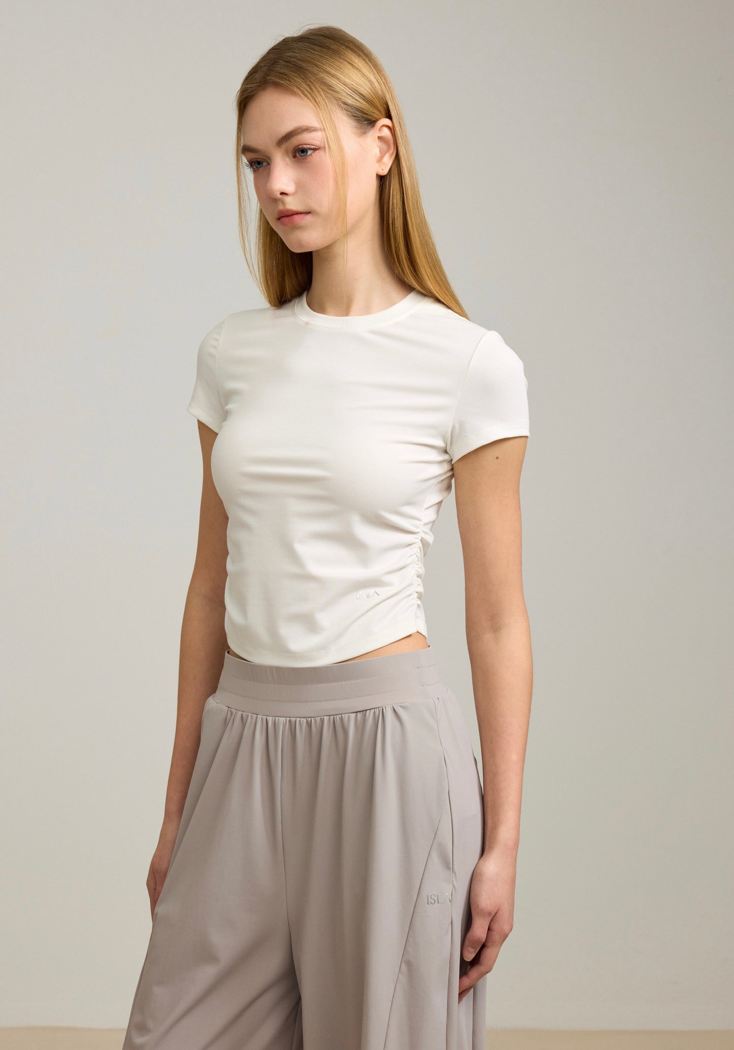 ISLAOUT076 Contour Ease Tee (ISLAHOLA 獨家)
