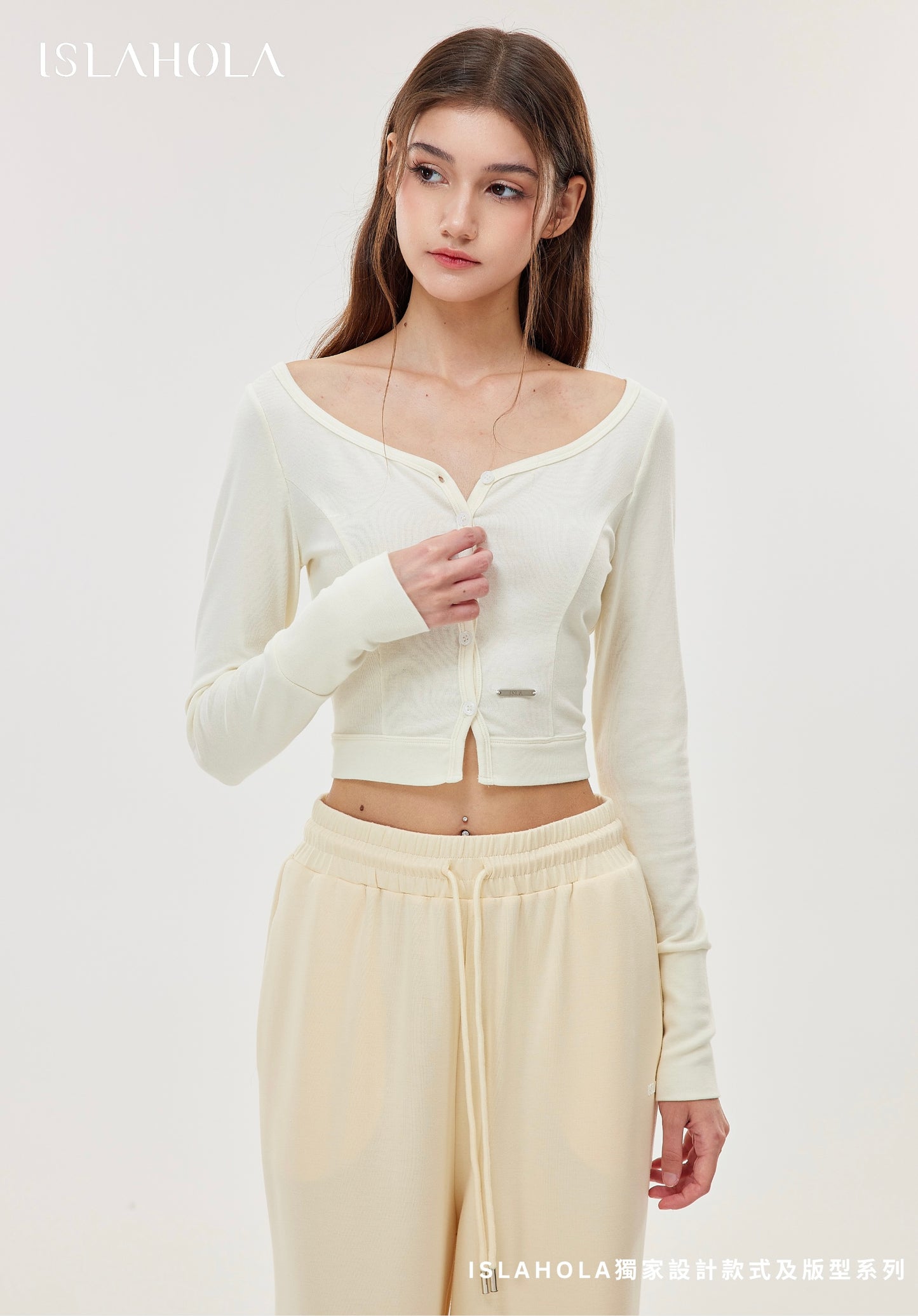 ISLAOUT074 Button Scoop Neck Long Sleeve Outer (ISLAHOLA Exclusive)