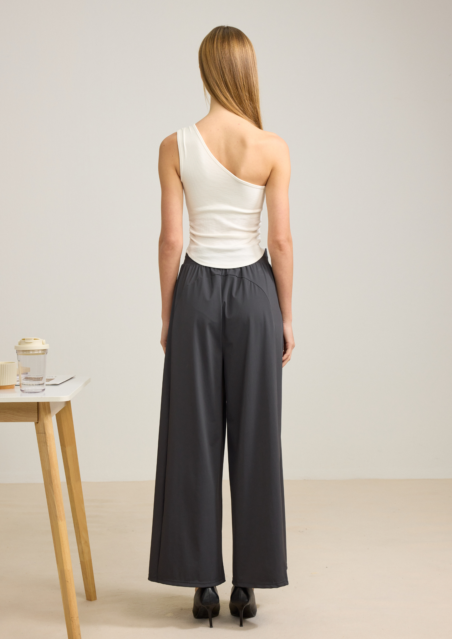 ISLAB074 Sculpt One-Shoulder Bra Top (ISLAHOLA Exclusive)
