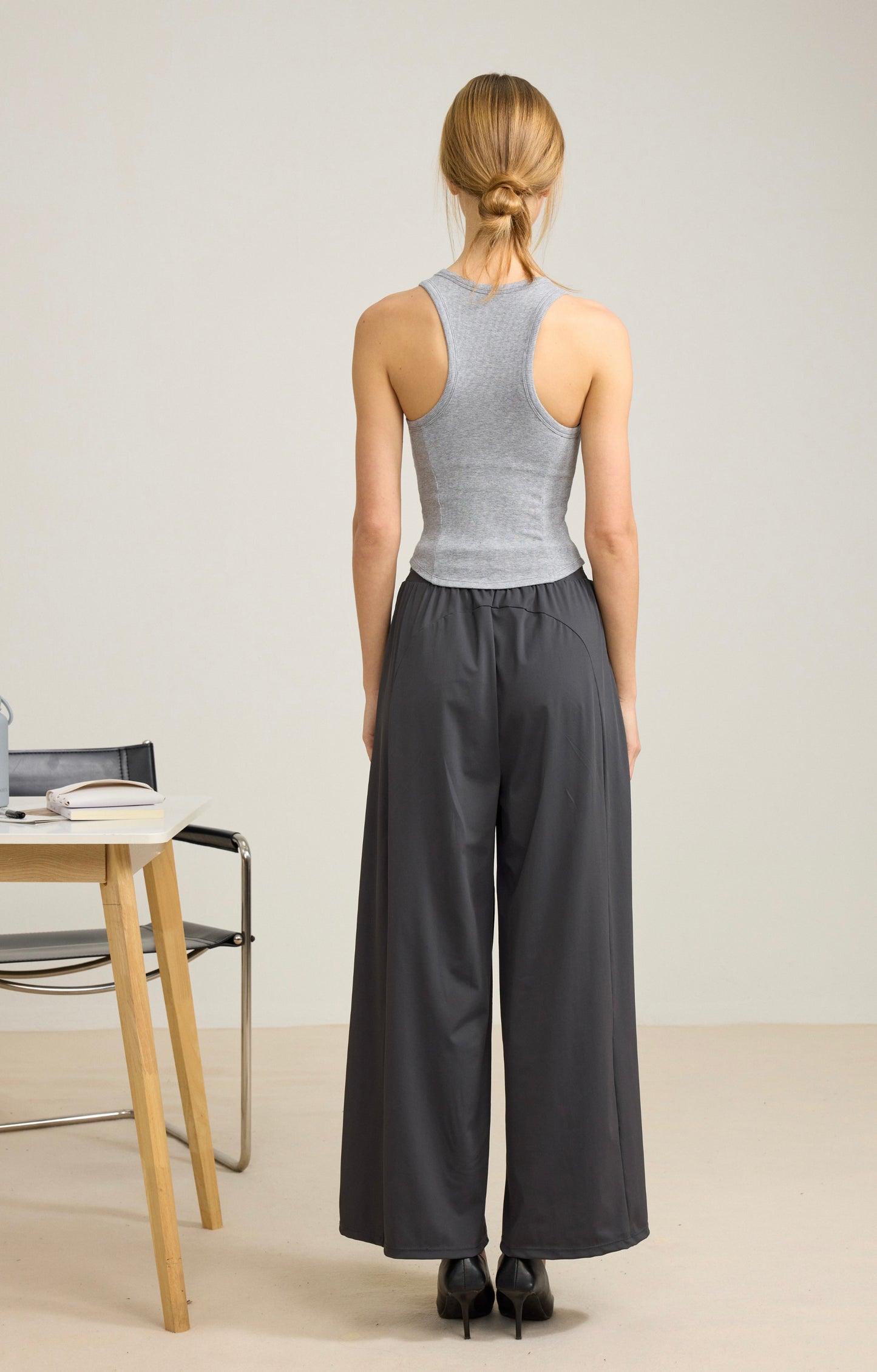 ISLAB075 Line Form Bra Top (ISLAHOLA Exclusive)