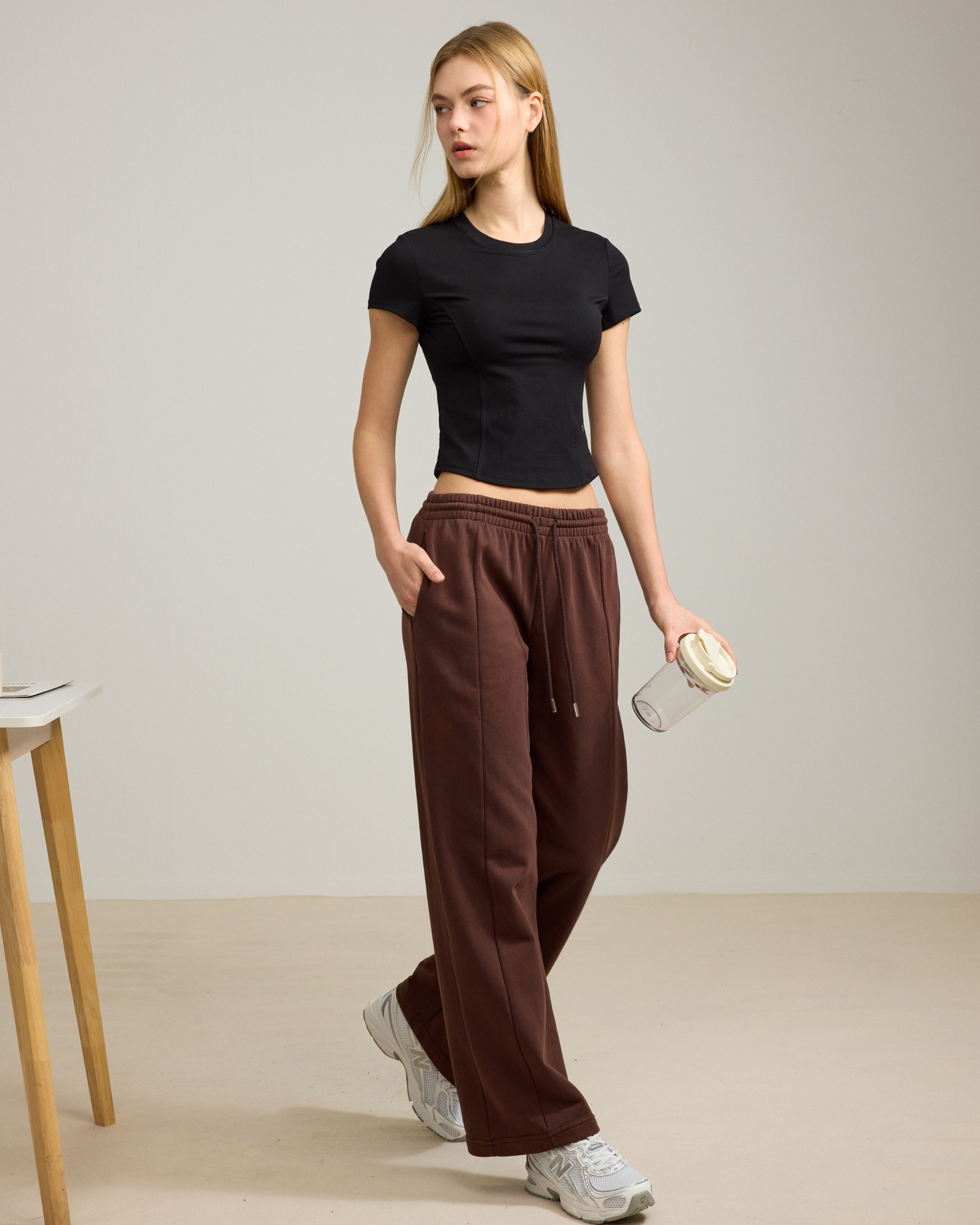 ISLACB047  Frame Line Sculpt Top (ISLAHOLA Exclusive)