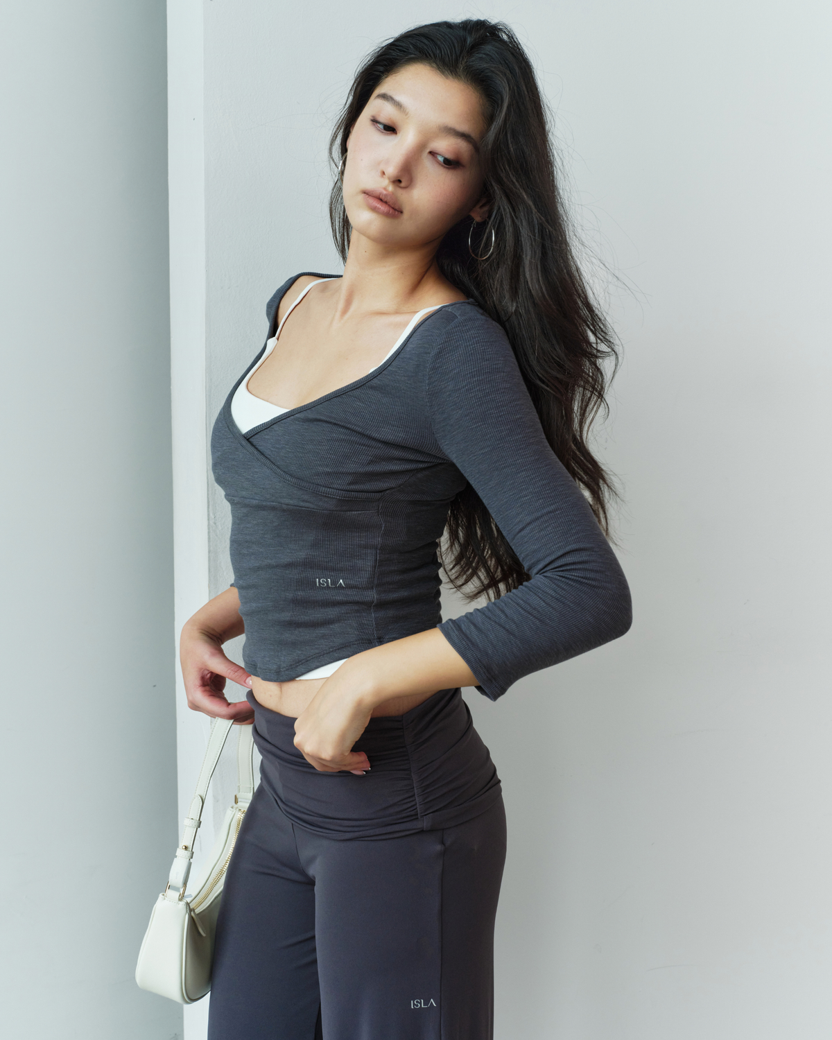 ISLAOUT080 Soft Arc Ribbed Top (ISLAHOLA Exclusive)